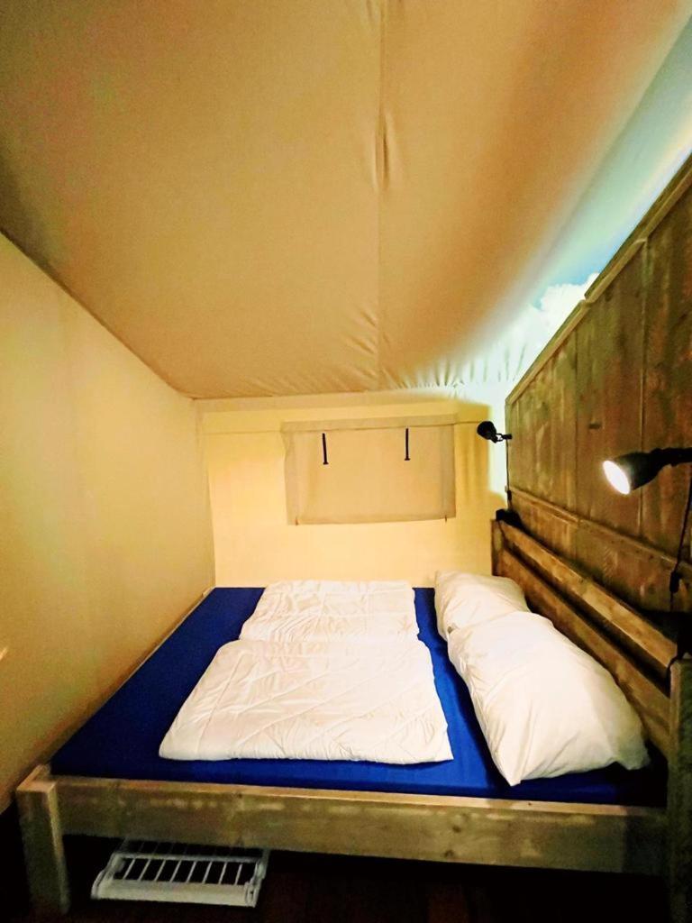 Camping Bockenauer Schweiz Kamer foto