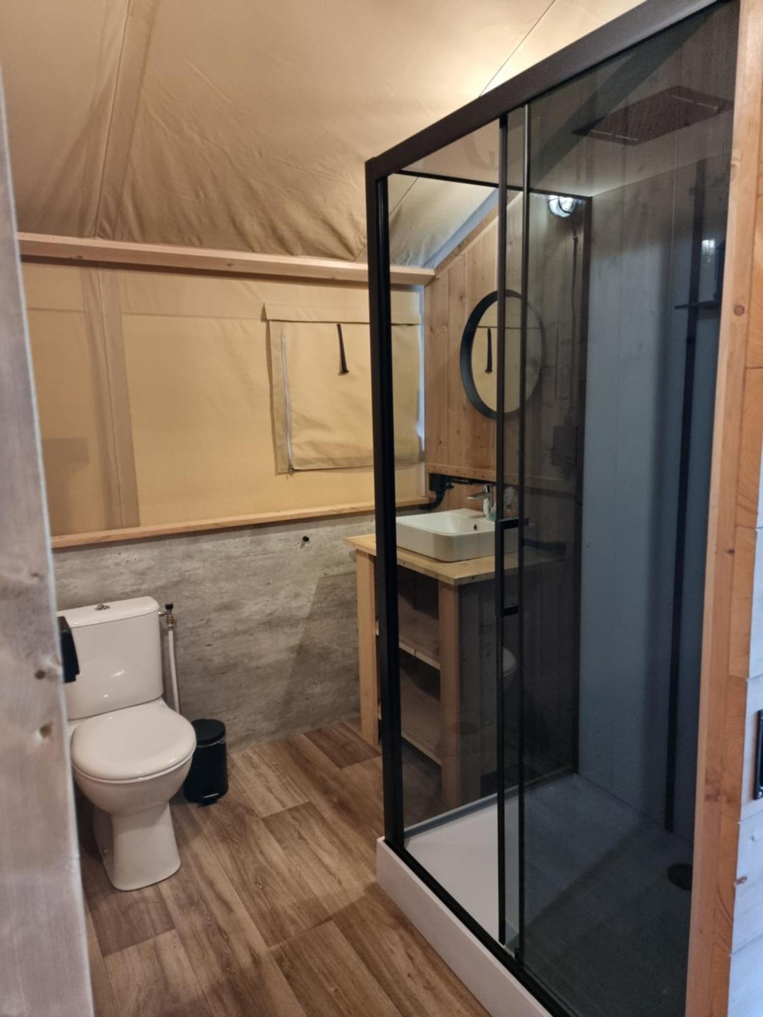 Camping Bockenauer Schweiz Kamer foto